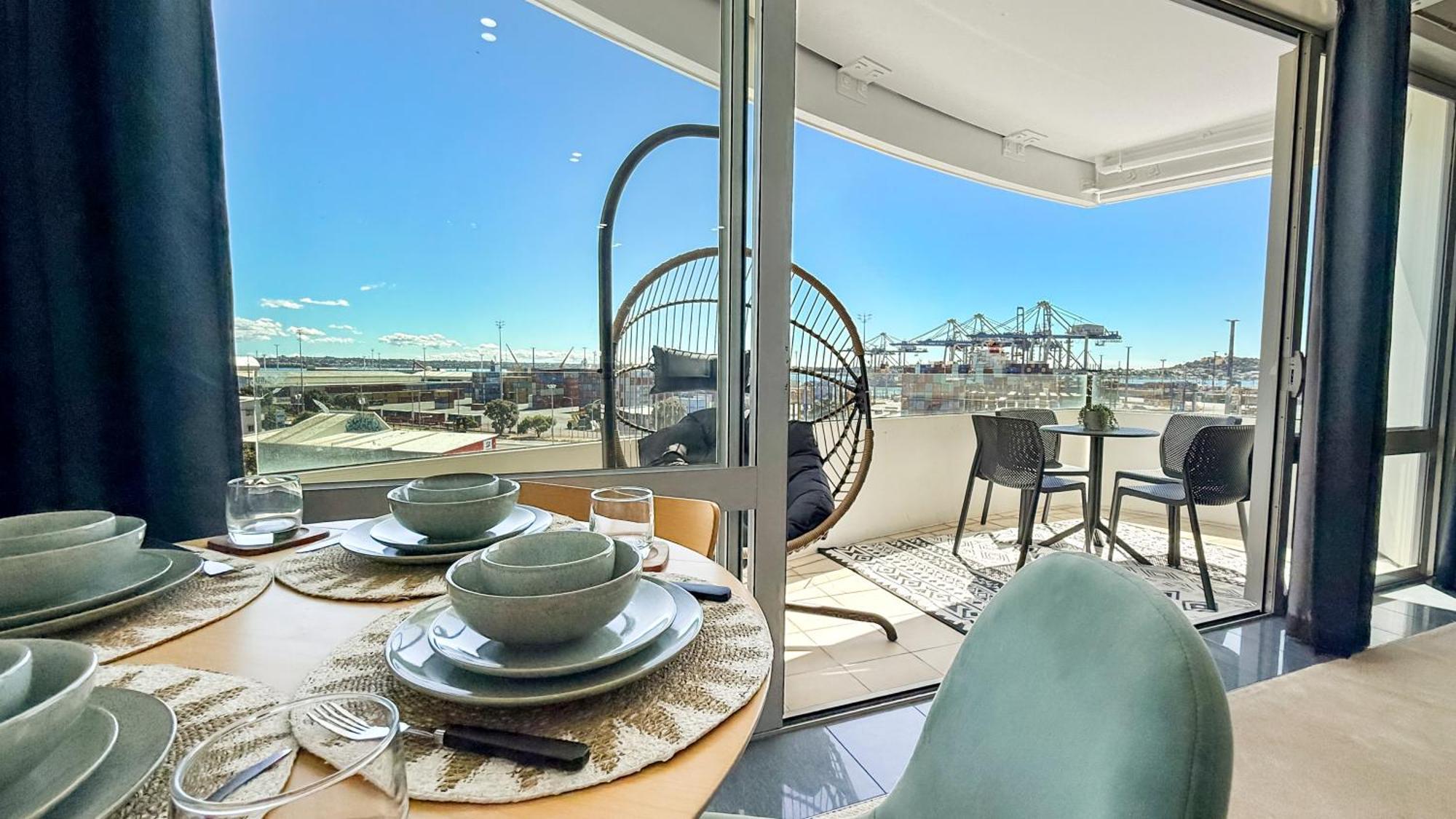 Le Mirage- Stylish, Central Apartment With Pools, Sauna, More Auckland Luaran gambar