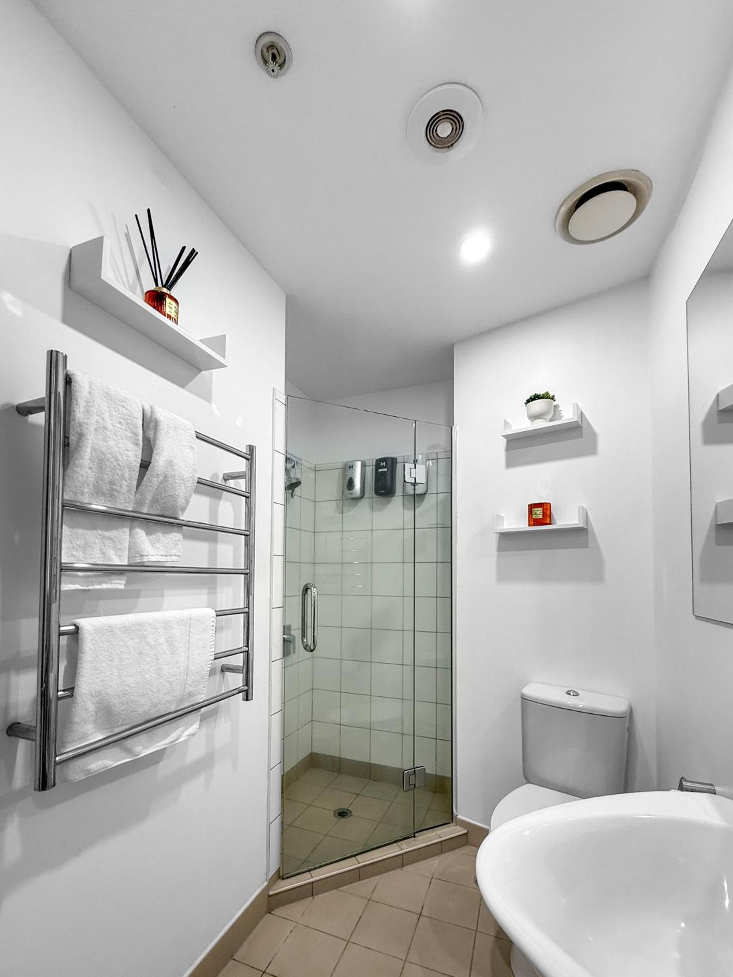 Le Mirage- Stylish, Central Apartment With Pools, Sauna, More Auckland Luaran gambar